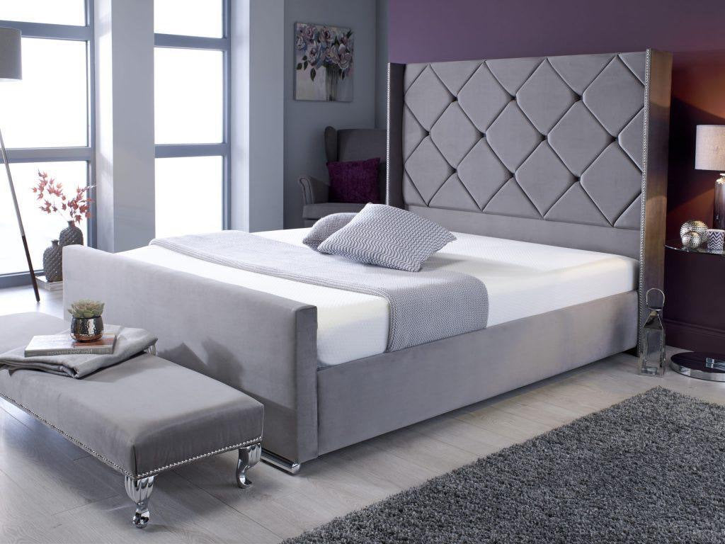 Florence Wingback Diamond Bed