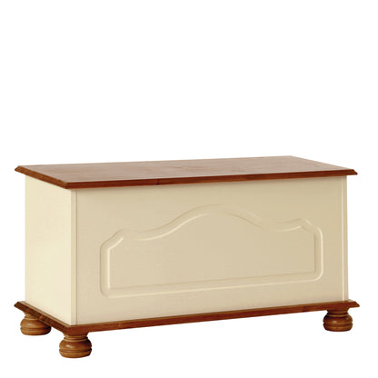 Copenhagen Blanket Box in Cream/Pine