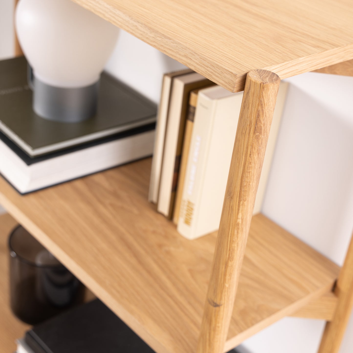 Braidwood Bookcase with 4 Shelves in Oak