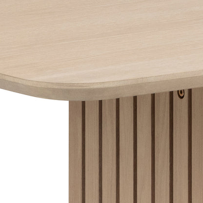 Christo Dining Table in Oak