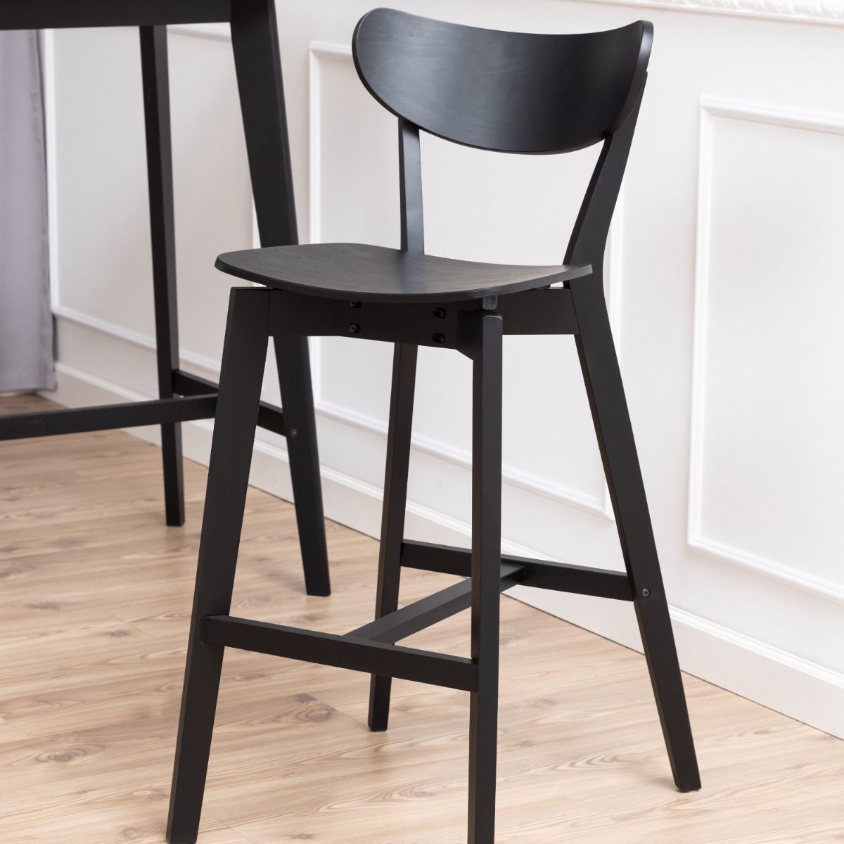 Roxby Bar Stool in Oak Set of 2