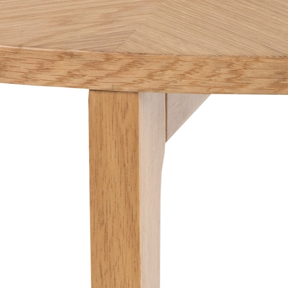 Laudal Coffee Table in Oak