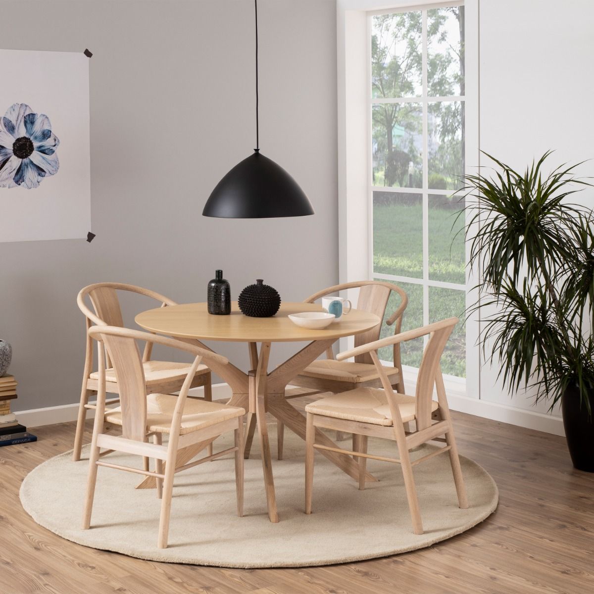 I_Duncan Round Dining Table in White Oak